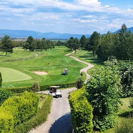 Pirin Golf Downtown Апартамент *