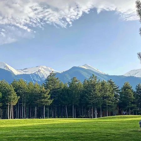 Pirin Golf Downtown Апартамент