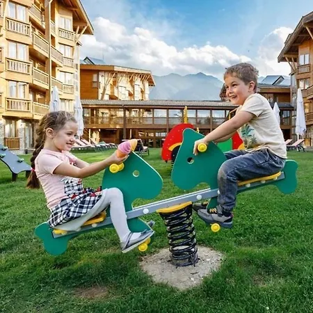 Daire Pirin Golf Downtown Razlık