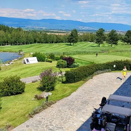 Pirin Golf Downtown Апартамент *