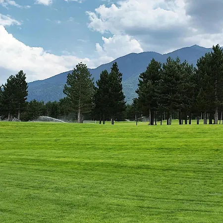 Pirin Golf Downtown Апартамент