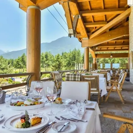 Pirin Golf Downtown * Razlık